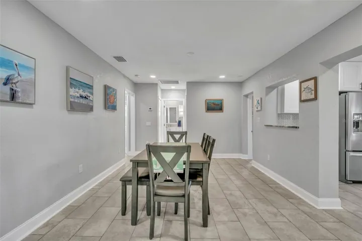 Dining room and kitchen pass thru