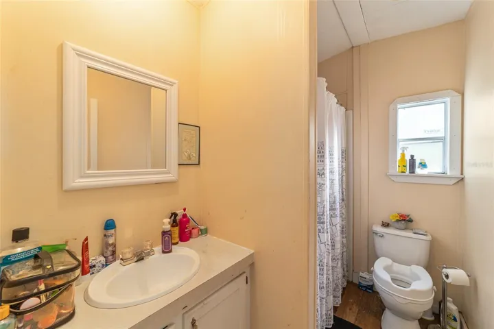Mobile Home on Property
