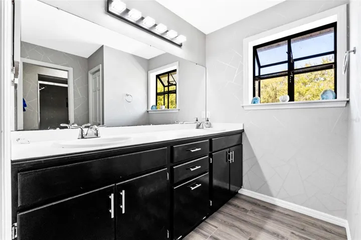 Primary Bath- Dual Vanities!