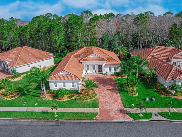 2916 W Venetian Lake Circle