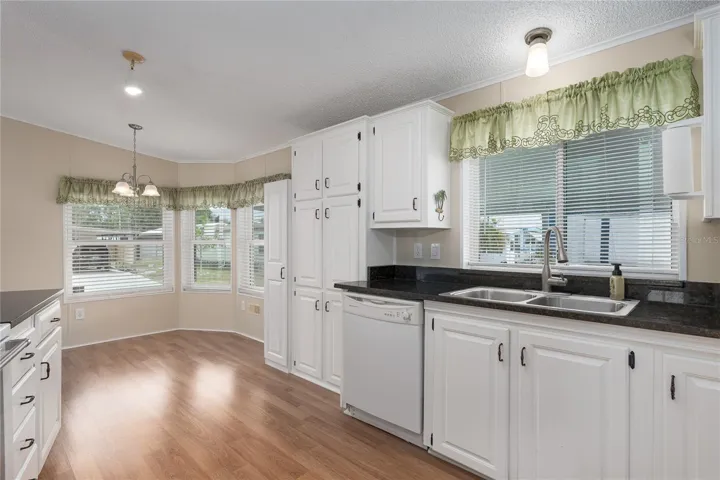 A46417773317 Denise Dr Ellenton, FL 34222