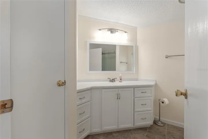 A46417773317 Denise Dr Ellenton, FL 34222