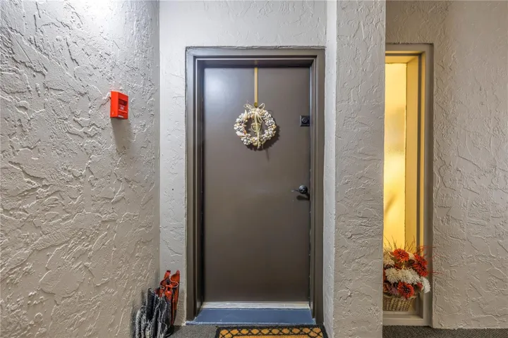 Unit entry