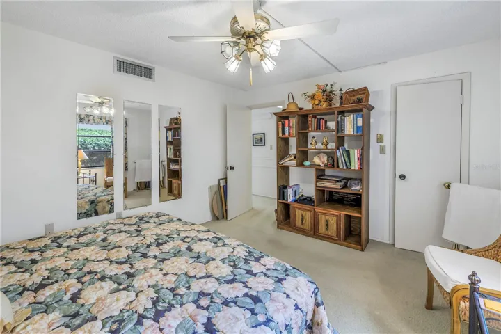 2nd bedroom with walk-in closet
