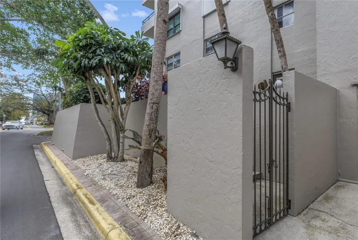 Private street entrance
