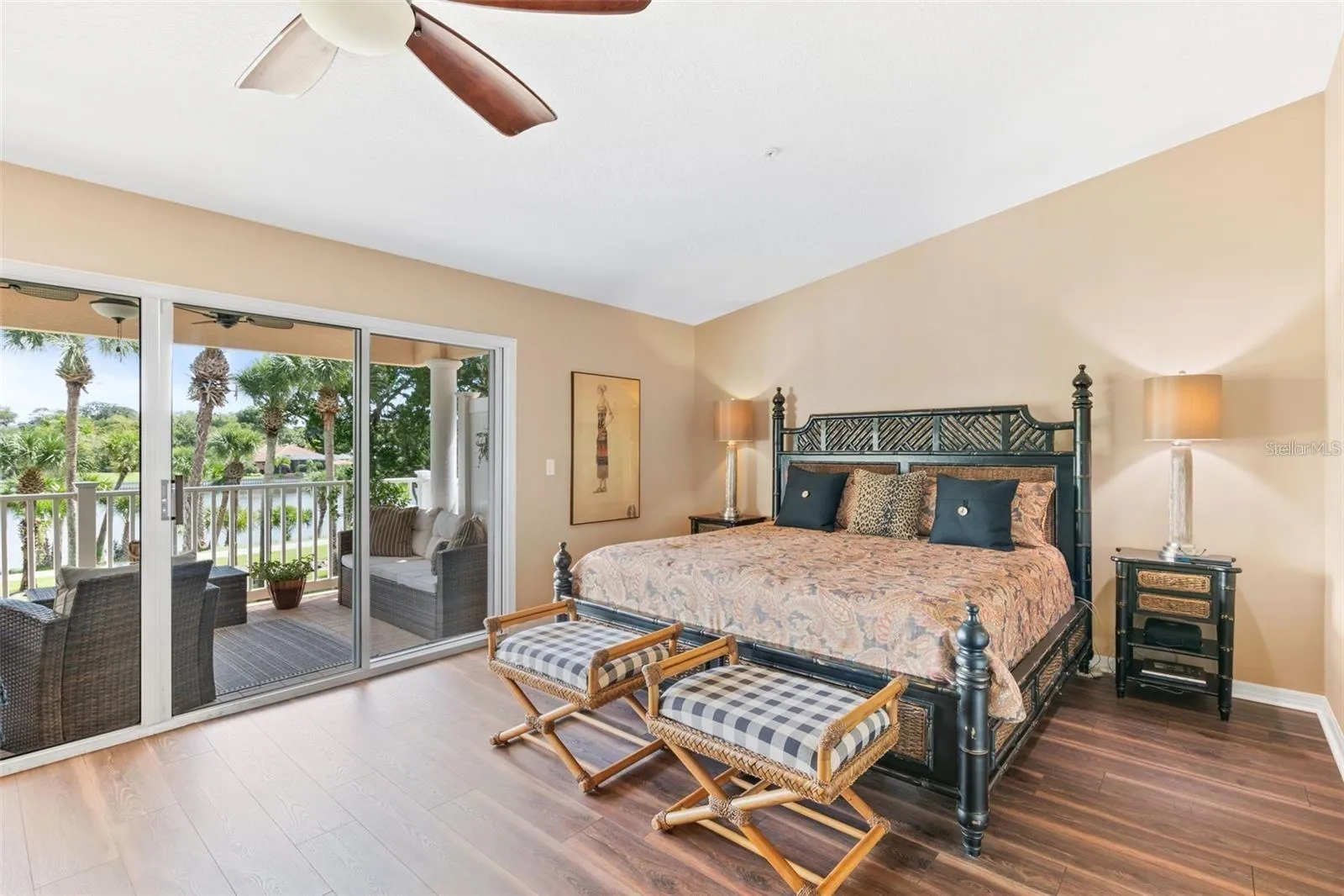 Primary suite
