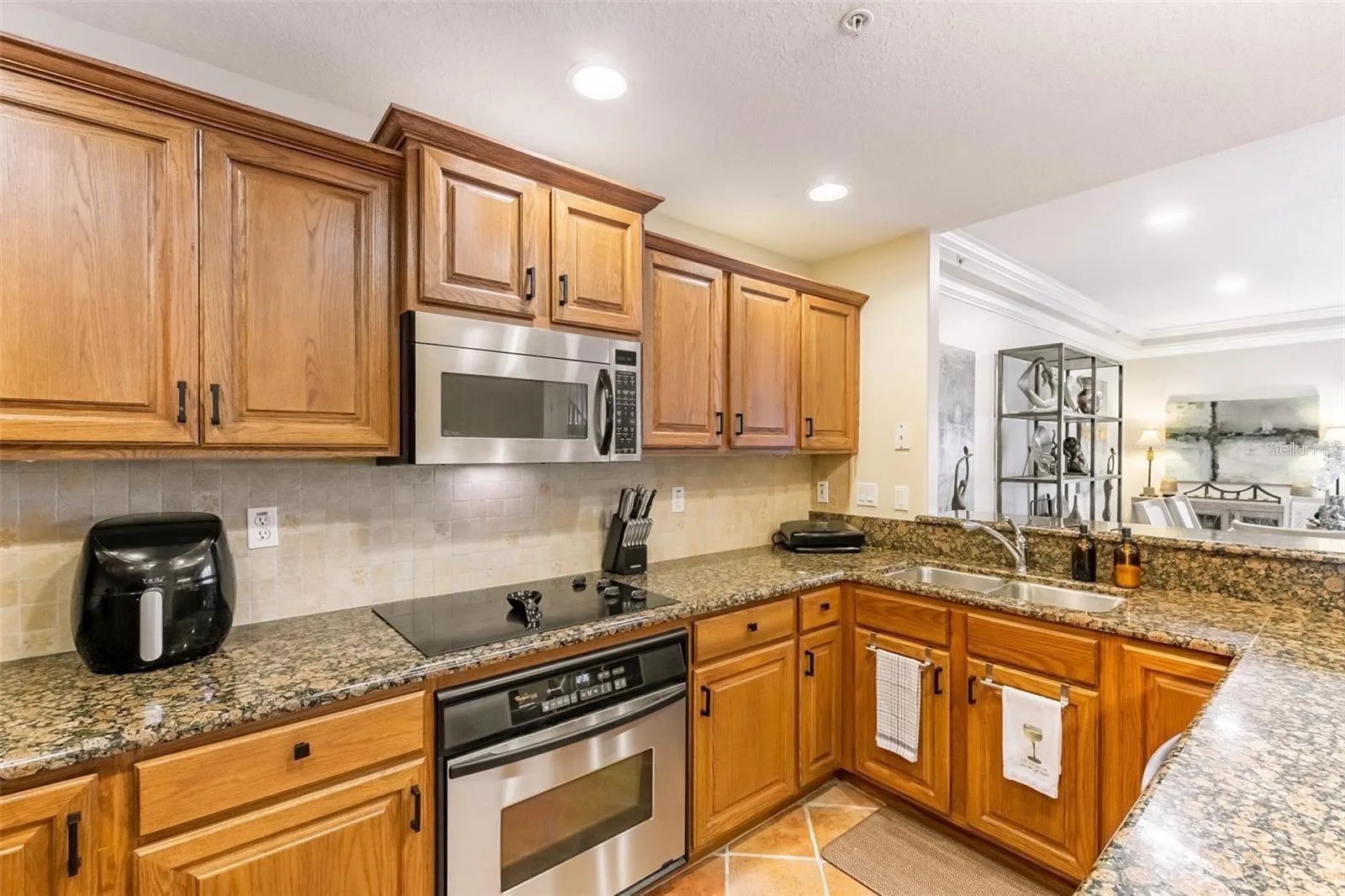 Kitchen open floor