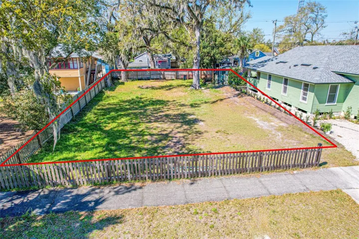 Elm Avenue. 117x 64 lot