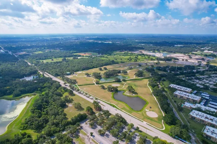 Bobby Jones Golf Course very near by!