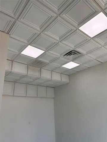 Main Room Ceiling