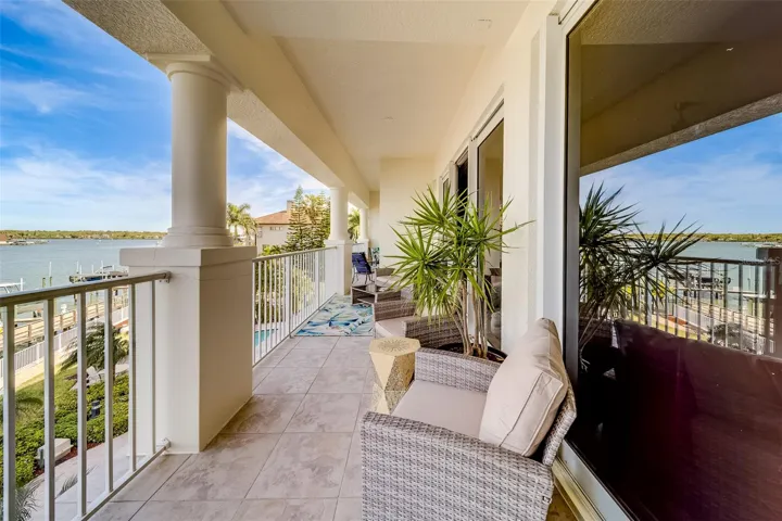 Large Covered Patio