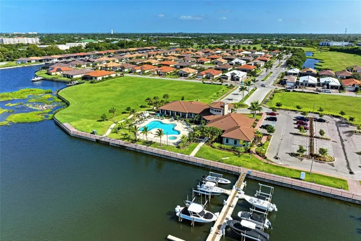 Association offers a beautiful club house with pool, spa and gym!