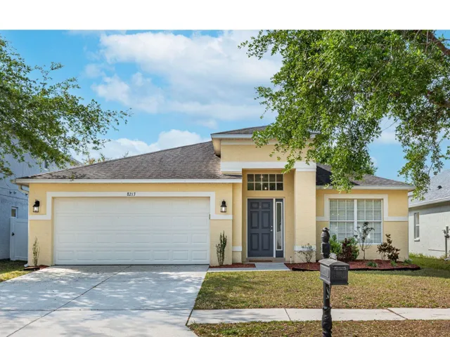 4 bedrooms and 2 bathrooms within a generous 1,995 square feet of living space.