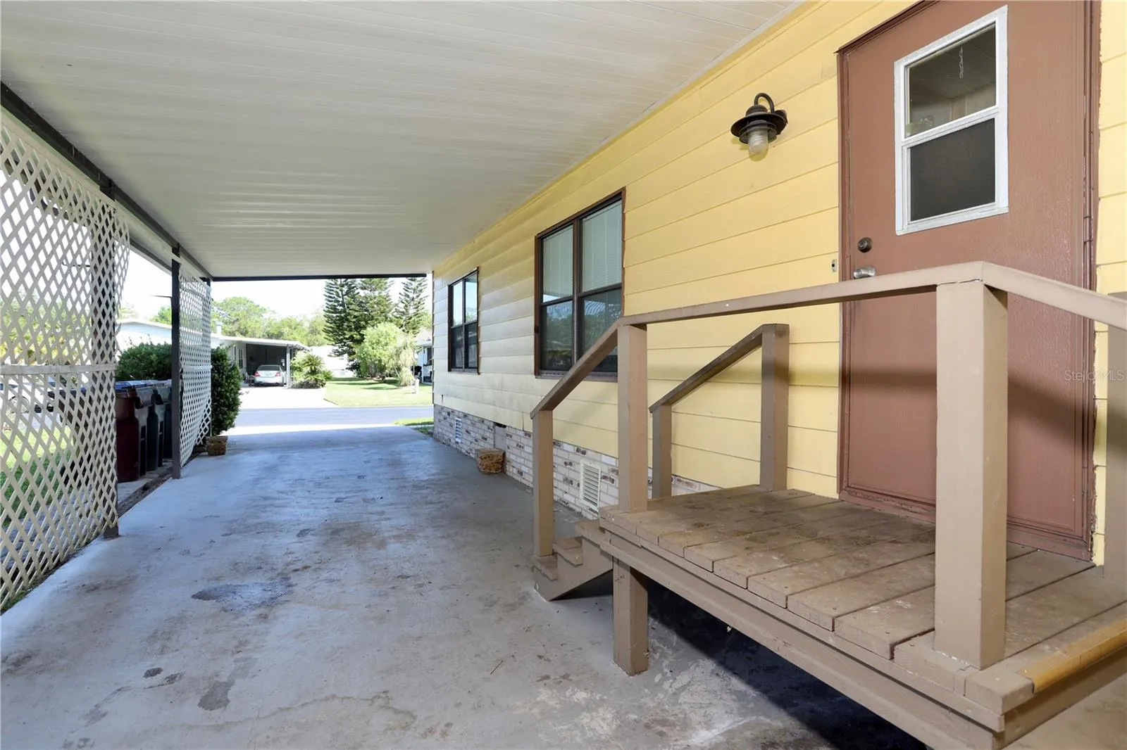 Carport