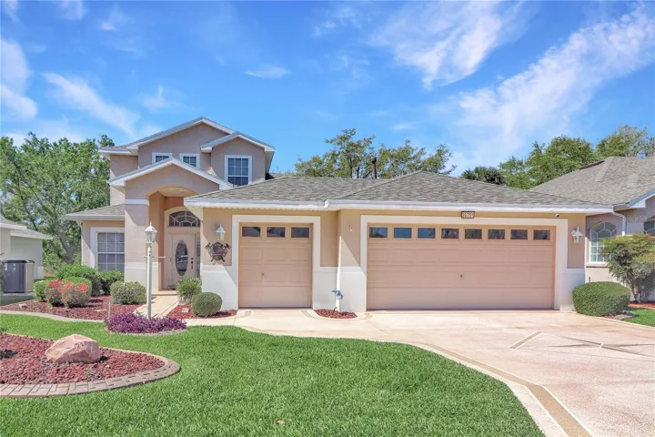 Beautiful 2-story York model on a conservation lot