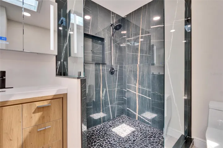 Walk in Shower