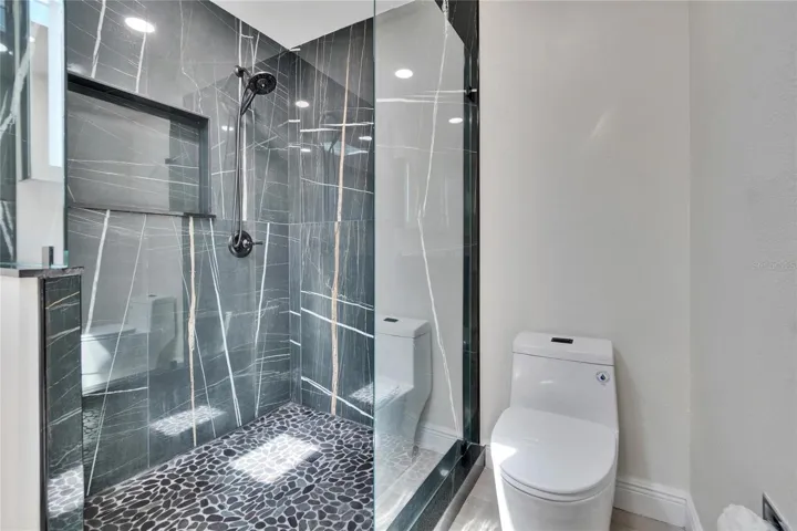 Walk in Shower