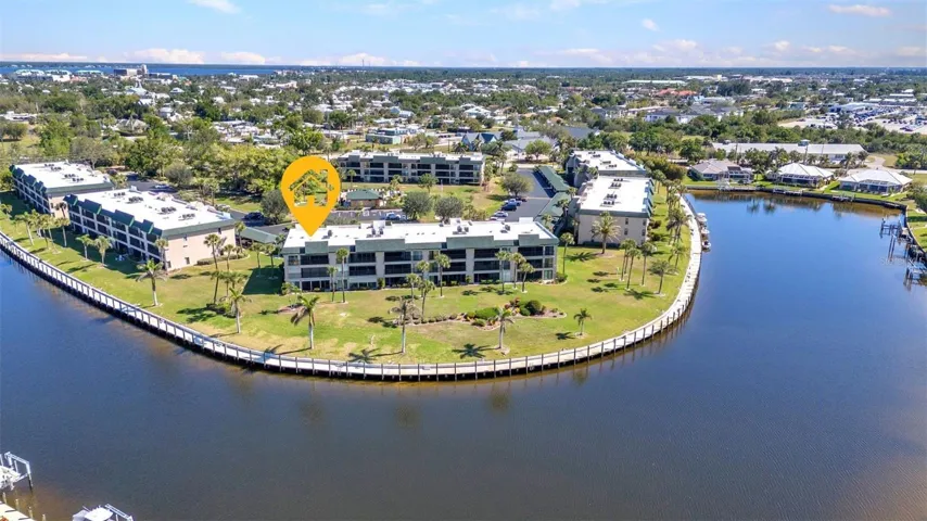 Desirable Top Floor End Unit and it's Turnkey. Surrounded by concrete docks.