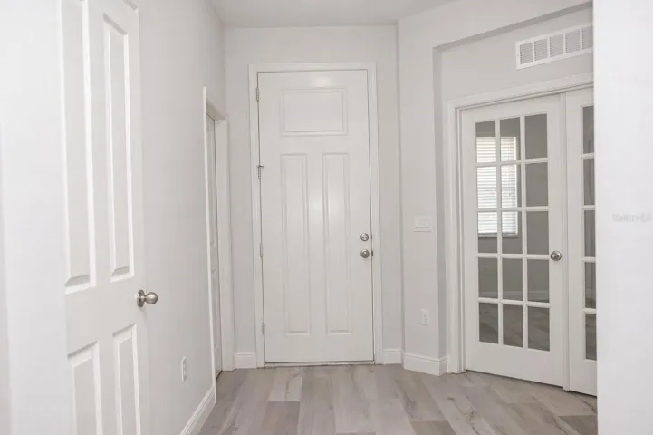 Welcoming entry