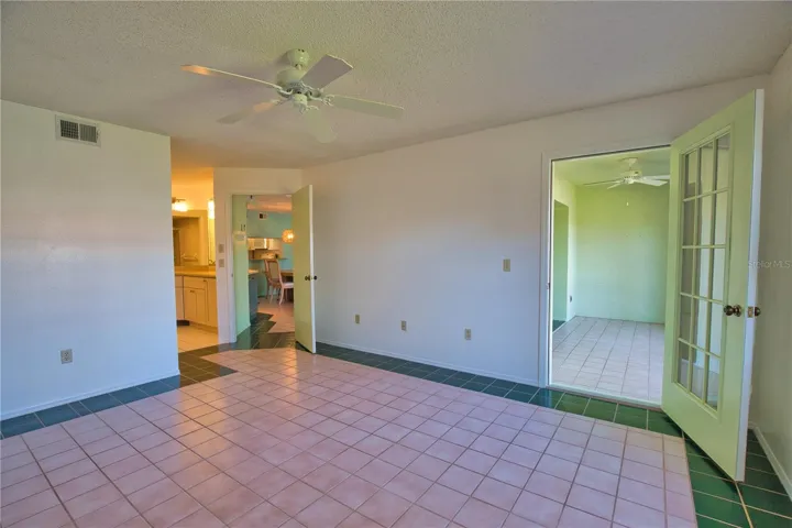Primary suite