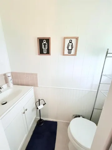 GUEST BATH