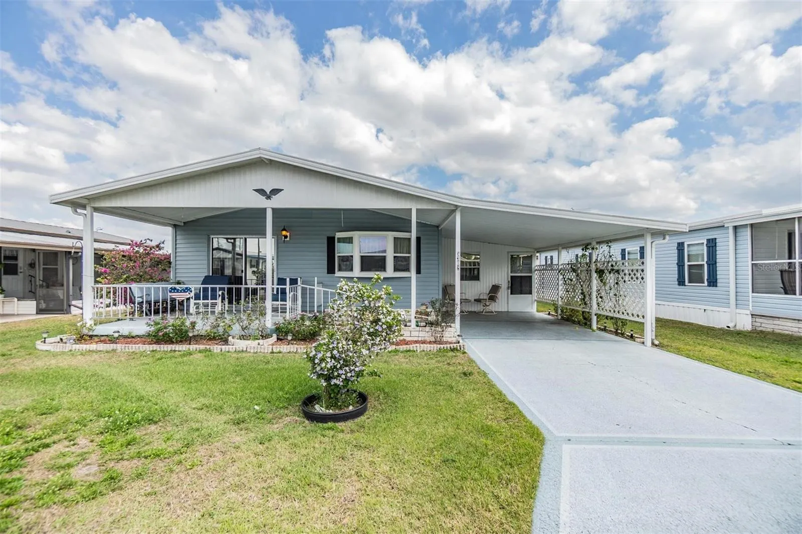Welcome to own your land 55+ in Oaks Royal!