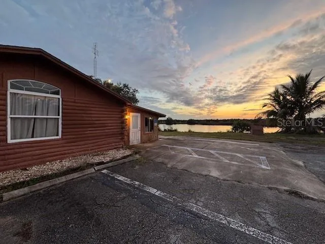 1170