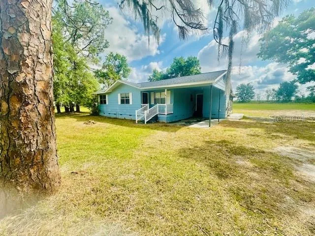 Front/Carport