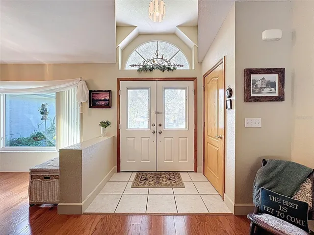 Foyer Entry