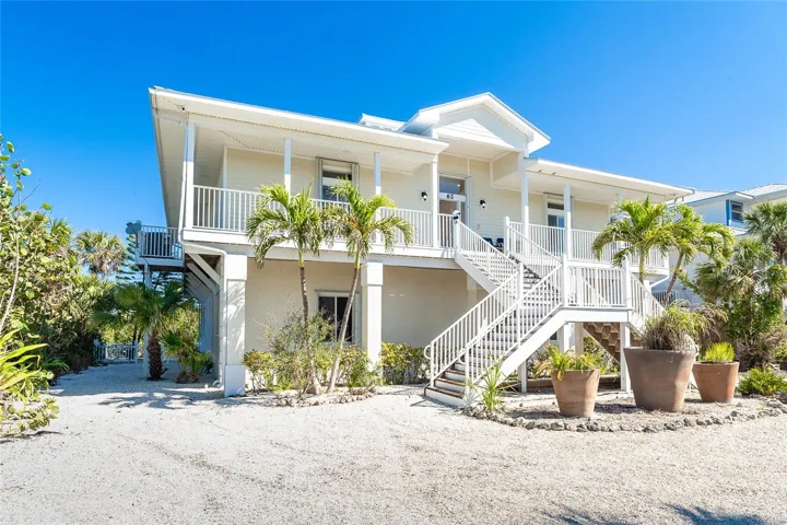 Front View of Home.