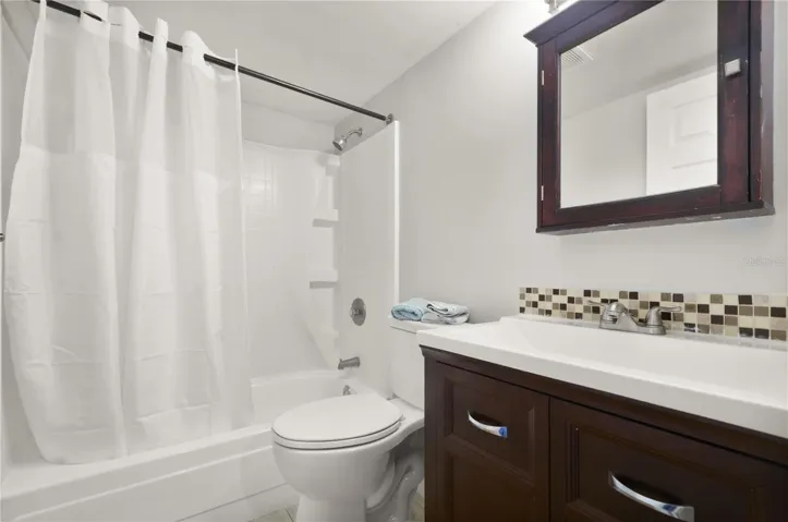 full bath upstairs