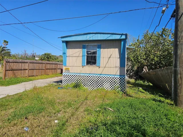 6985 EDGEWATER DR.