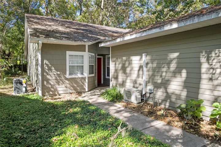 Welcome Home to Vintage View!