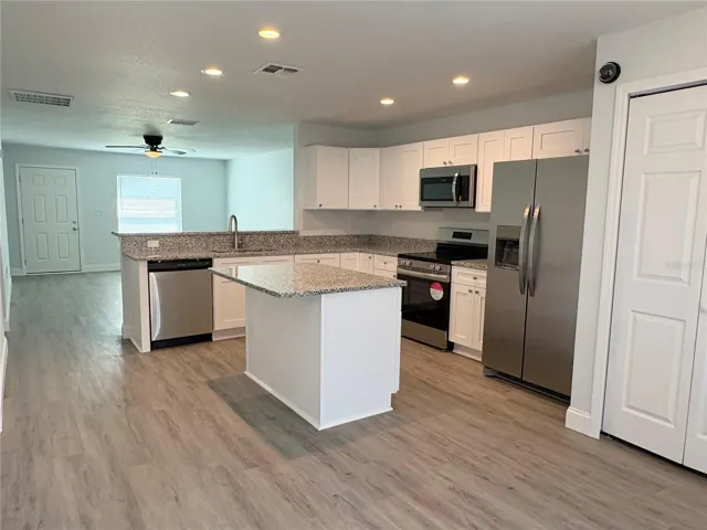 Kitchen with Island