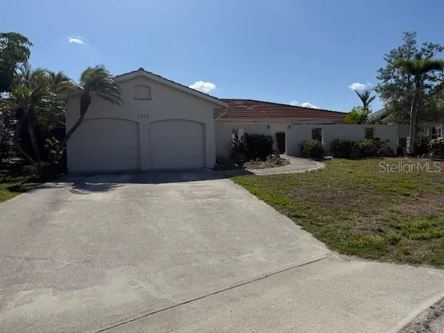 1318 San Mateo Dr, Punta Gorda, Florida 33950, 3 Bedrooms Bedrooms, ,2 BathroomsBathrooms,Residential Lease,For Rent,SAN MATEO,C7507559