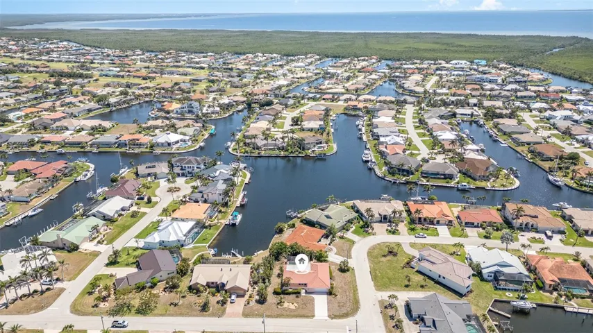 2621 Via Veneto Dr, Punta Gorda, Florida 33950, 2 Bedrooms Bedrooms, ,2 BathroomsBathrooms,Residential,For Sale,VIA VENETO,C7507560