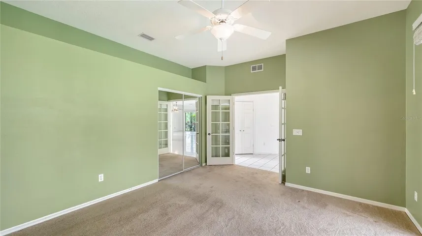 Guest bedroom