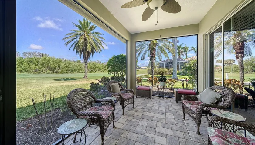 Watch the golfers on your lanai