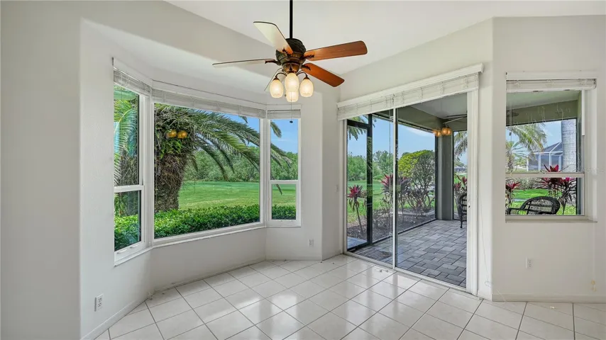 Breakfast room