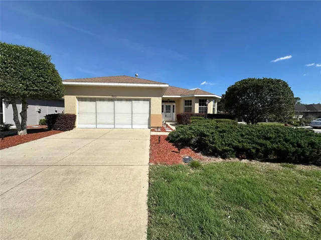 FRONT OF HOUSE