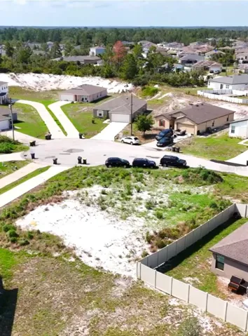 Cul-de-sac Lot