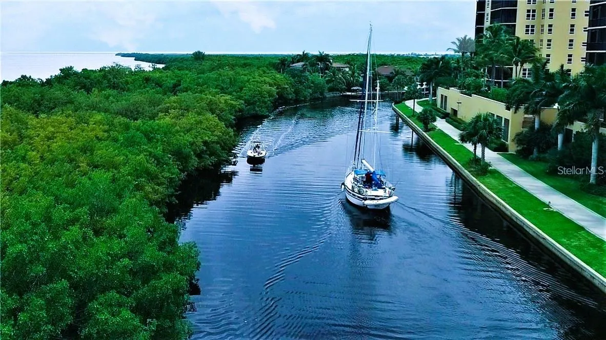 You'll see Manatee, Dolphin and more as you walk the path that circles around the whole island. Also great views of marine traffic from you lanai.