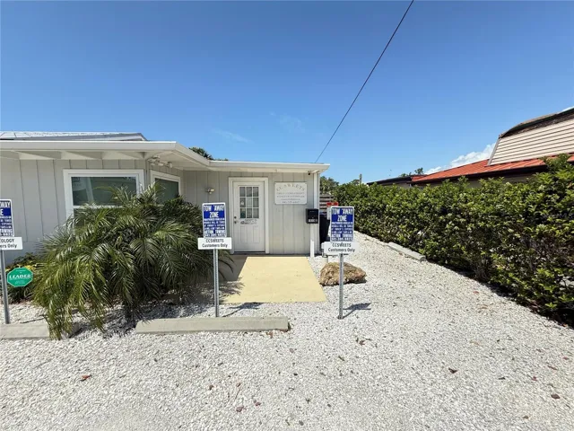 Front Entrance / Parking