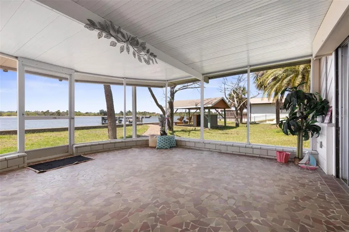 Screened lanai with gorgeous River Views!