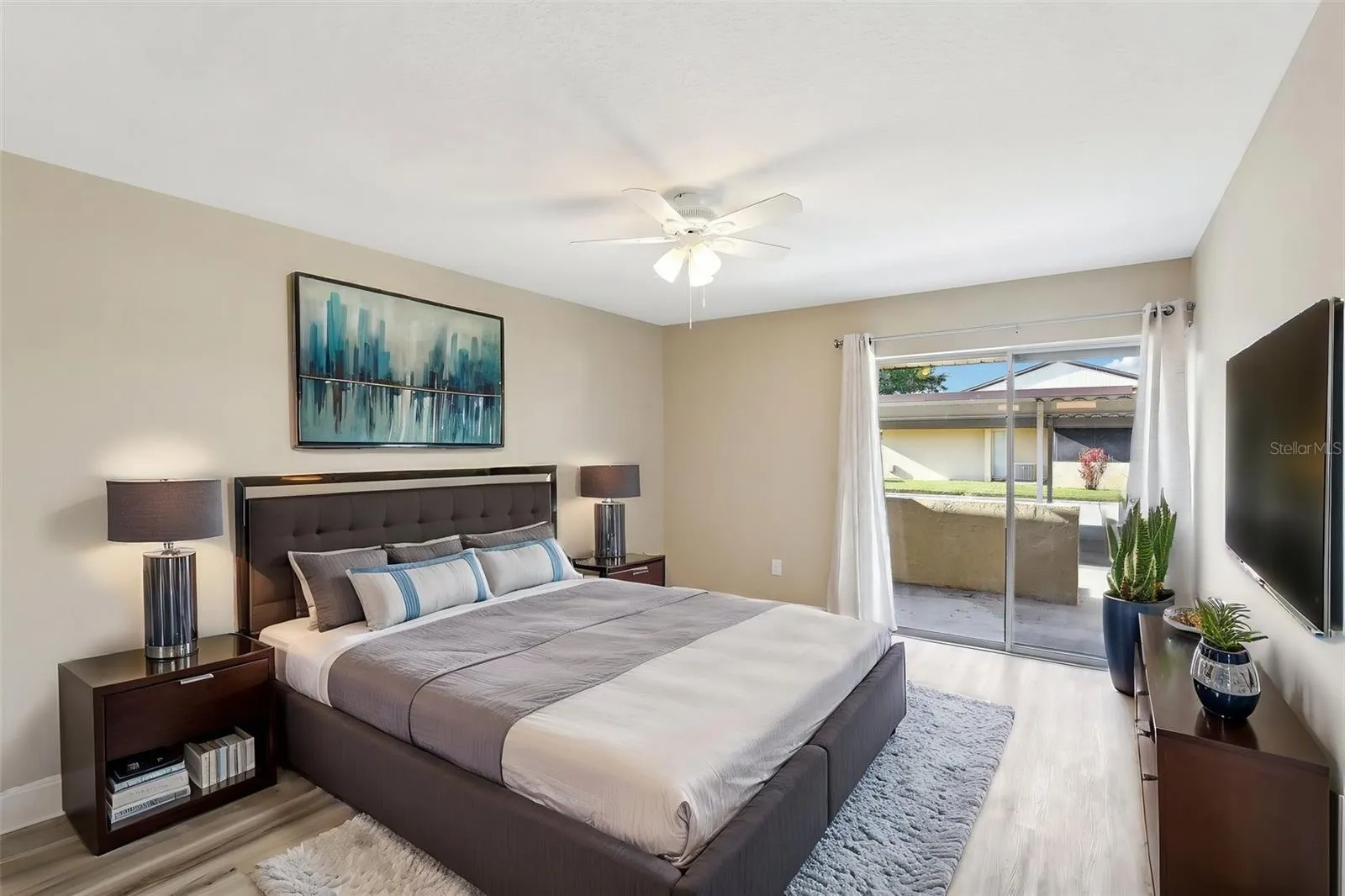 Large Master Bedroom