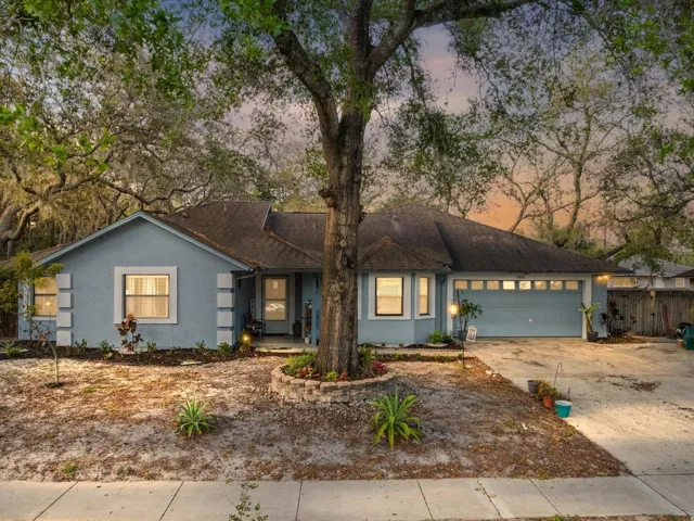 You've Found Your Longwood Dream Home!