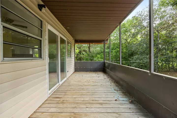 Upper Level Porch