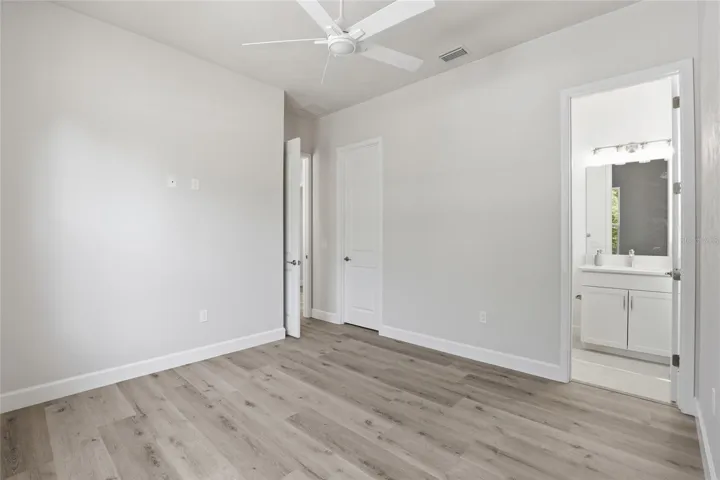 Bedroom2 w/ ensuite bath