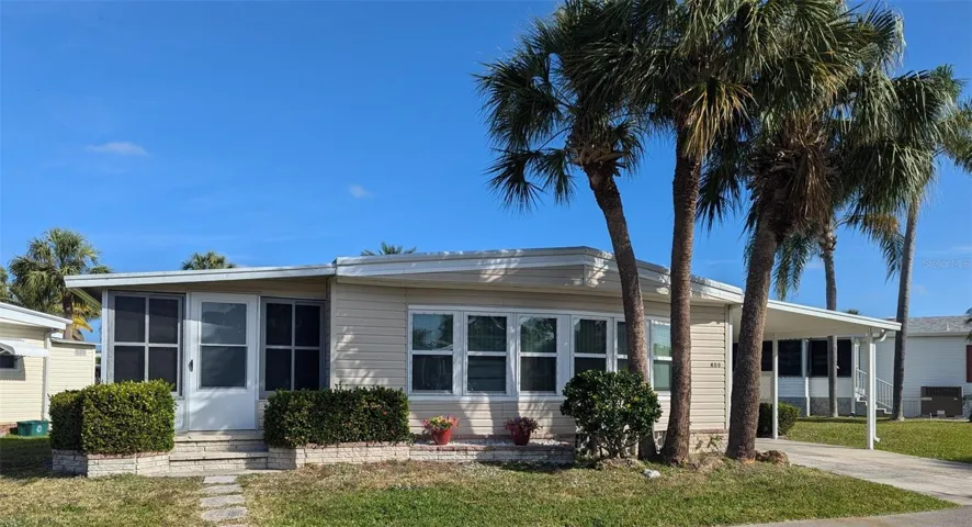 400 FRONT OF HOME