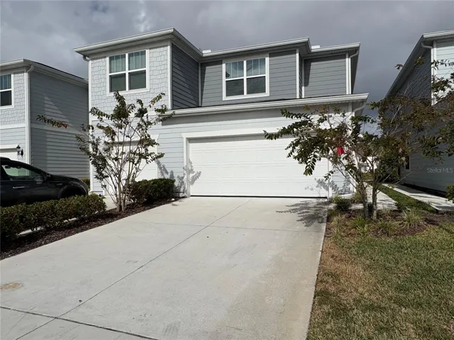 Front of House/Driveway
